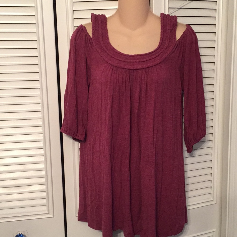 Mauve cut out shoulder top
